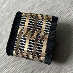 Valerio Garati Vintage Black & Gold Geometric Pattern 100% Silk Tie Men’s